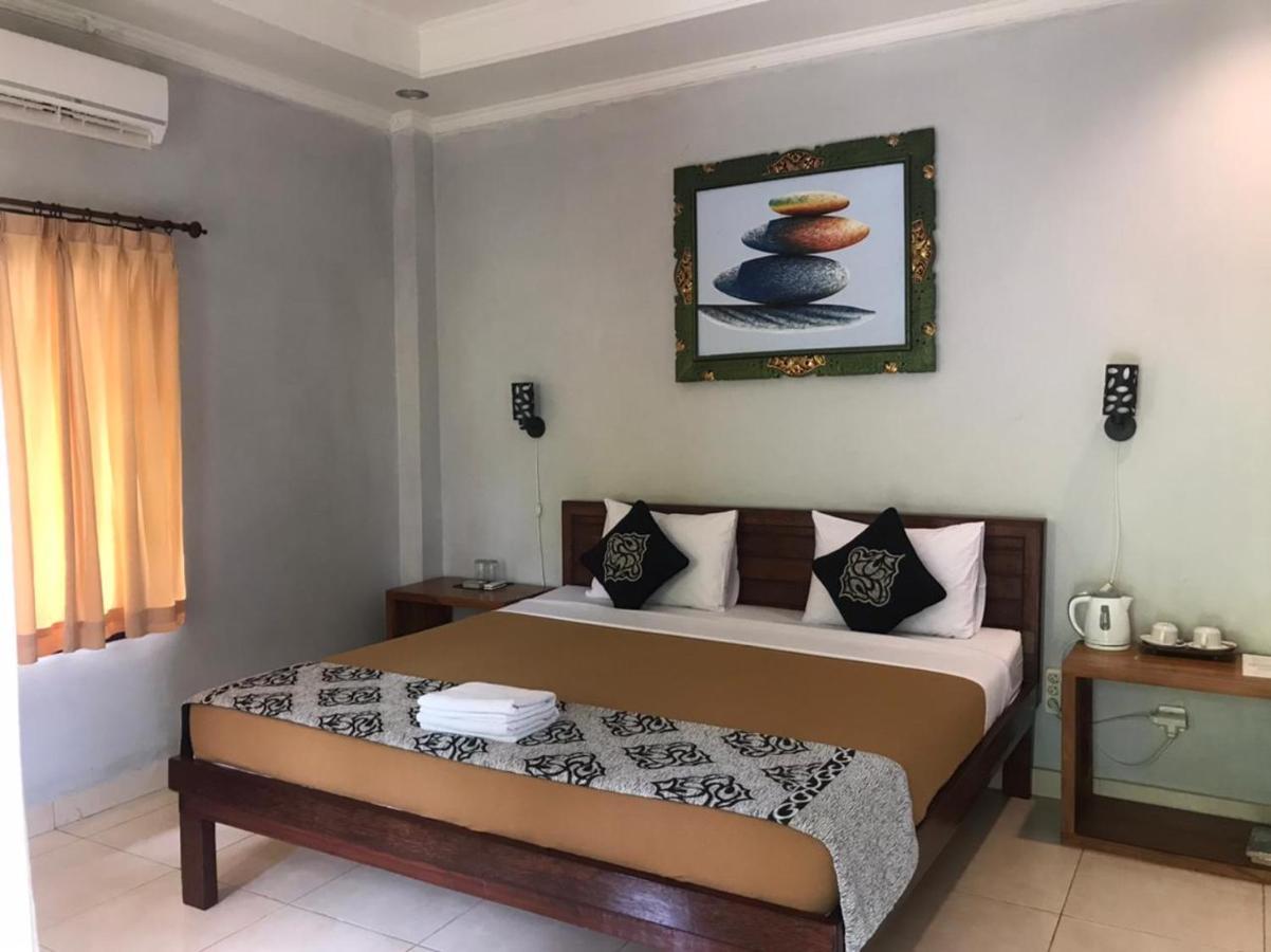 A_One House Hotel Lembongan Exterior photo