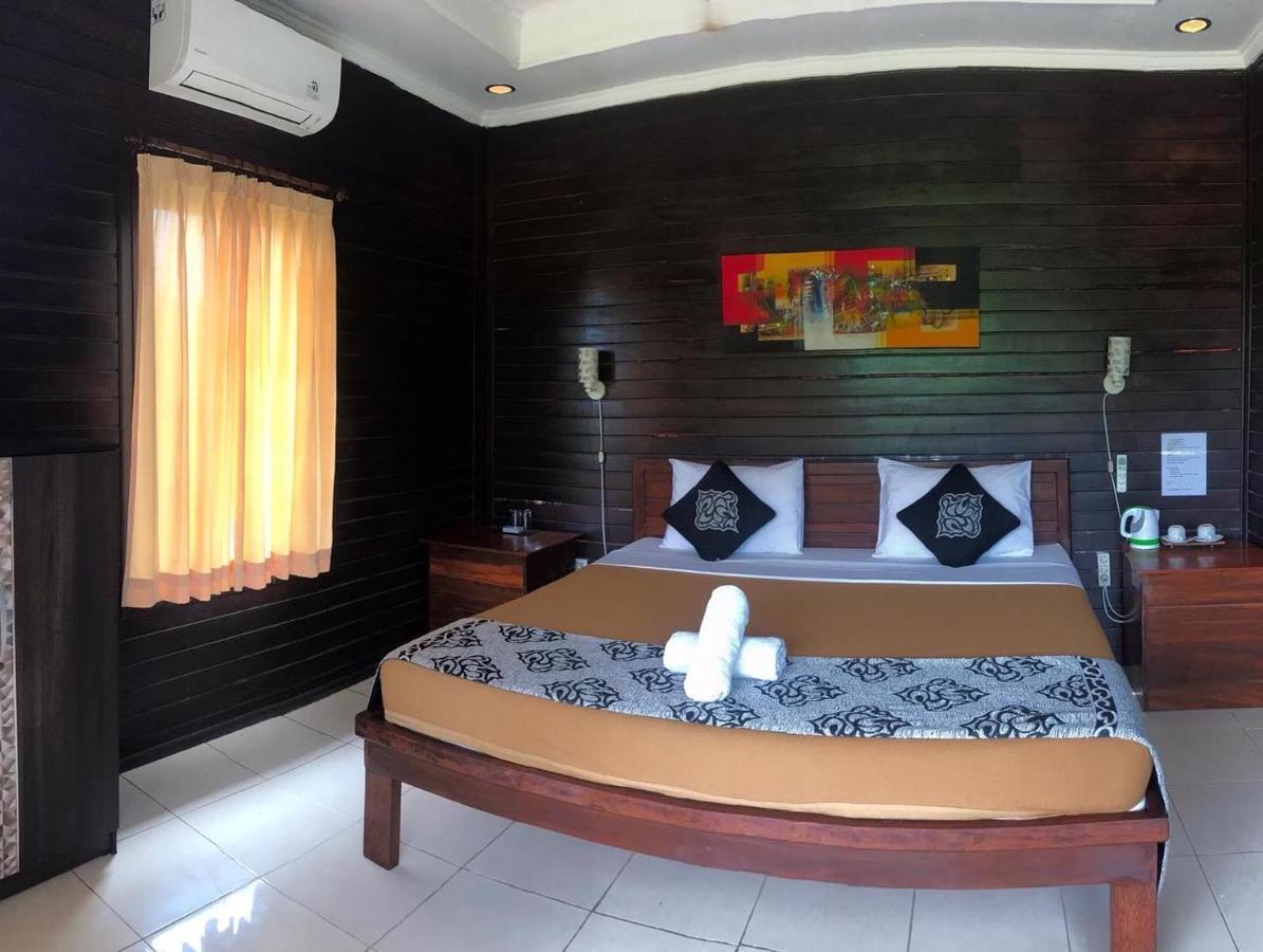 A_One House Hotel Lembongan Exterior photo
