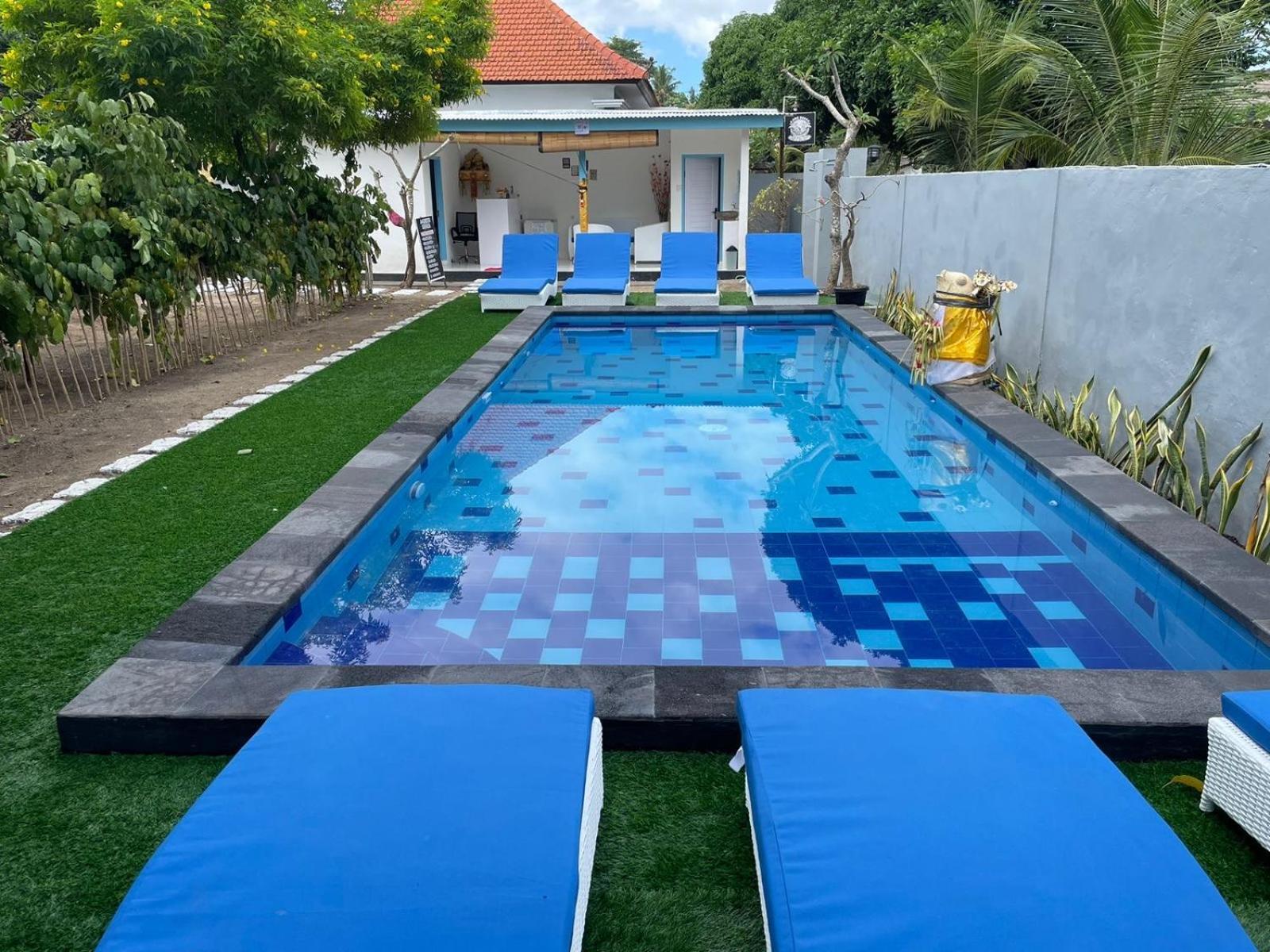 A_One House Hotel Lembongan Exterior photo