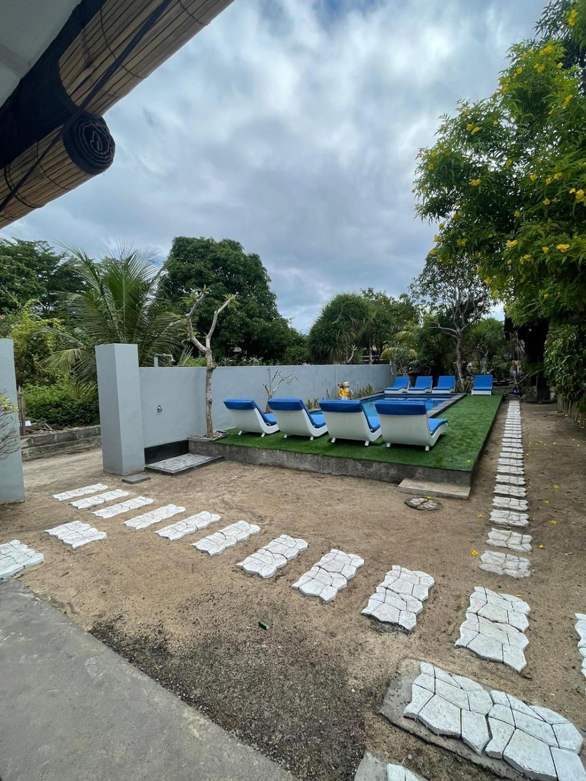 A_One House Hotel Lembongan Exterior photo