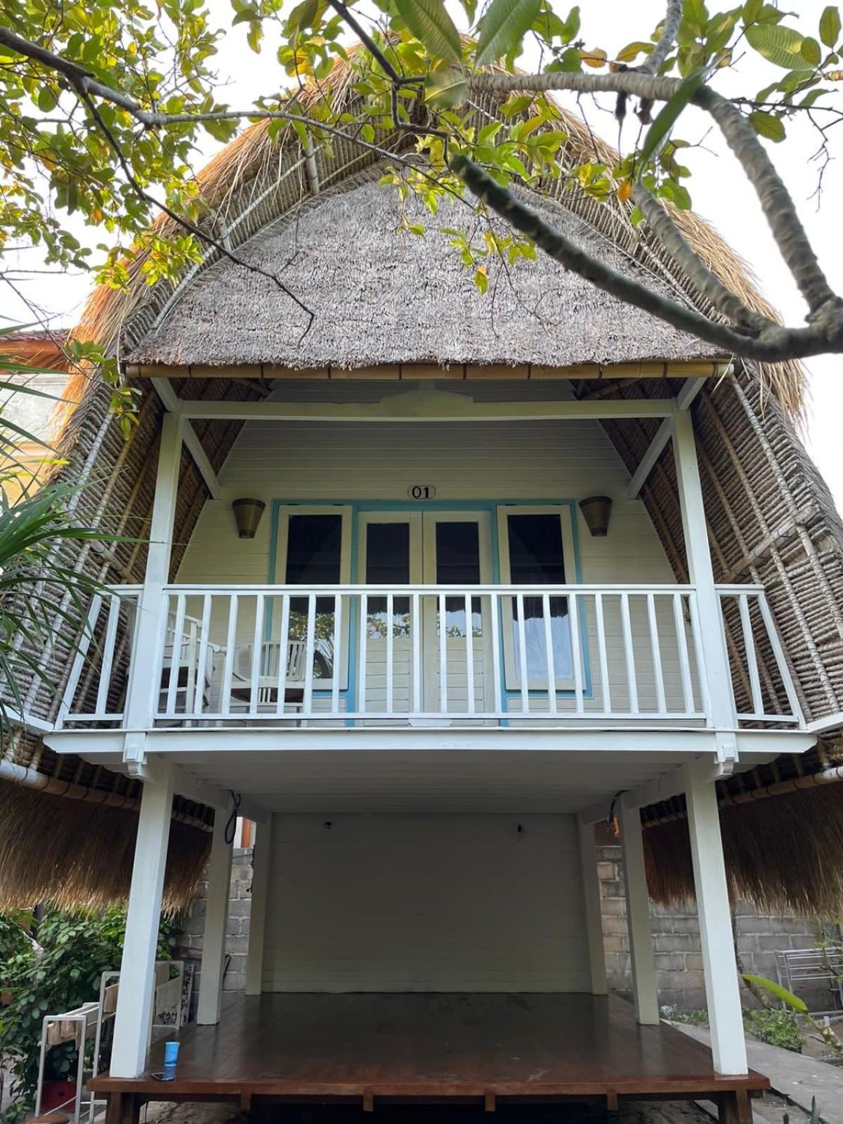 A_One House Hotel Lembongan Exterior photo