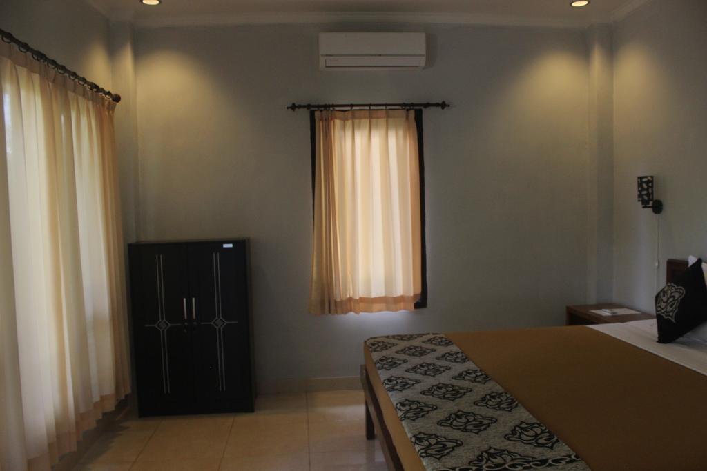 A_One House Hotel Lembongan Exterior photo