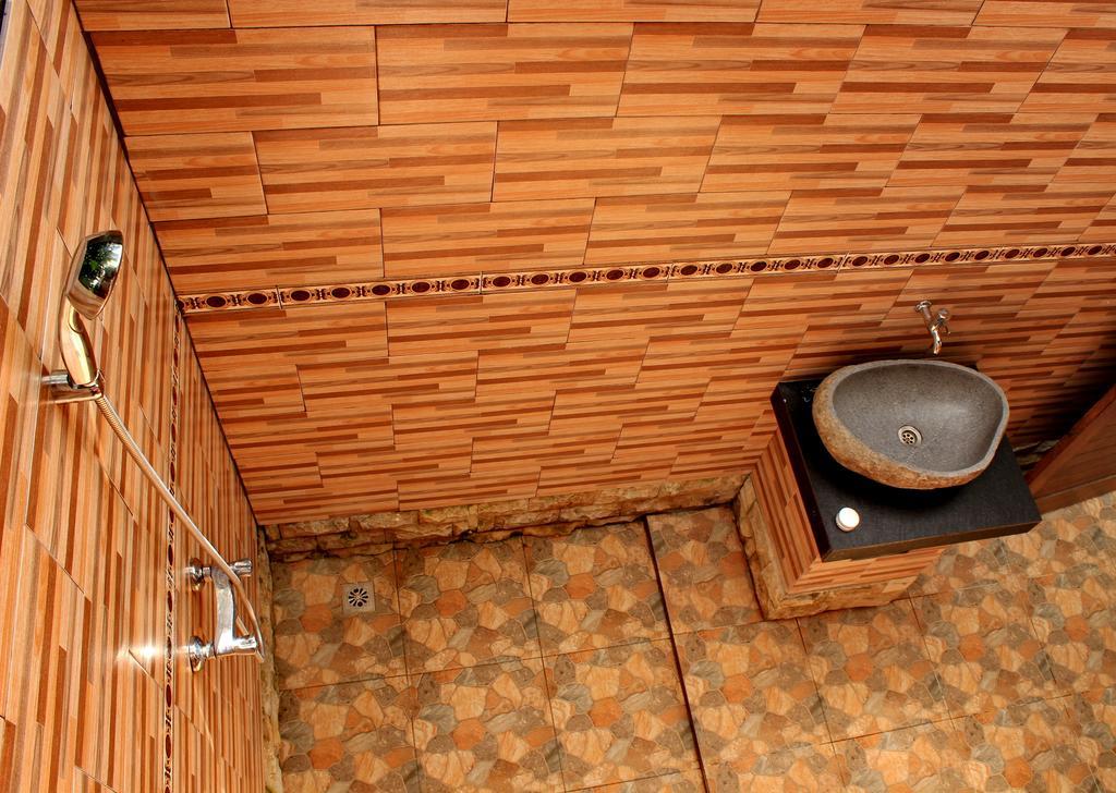 A_One House Hotel Lembongan Exterior photo