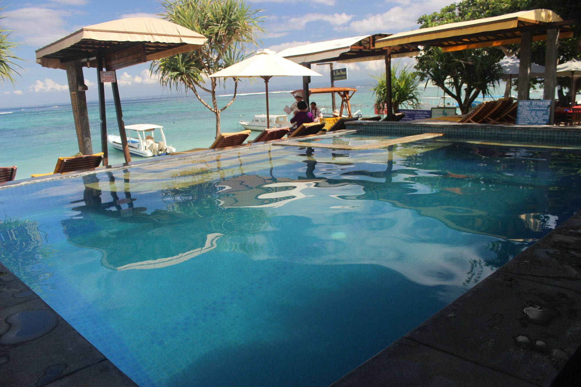 A_One House Hotel Lembongan Exterior photo